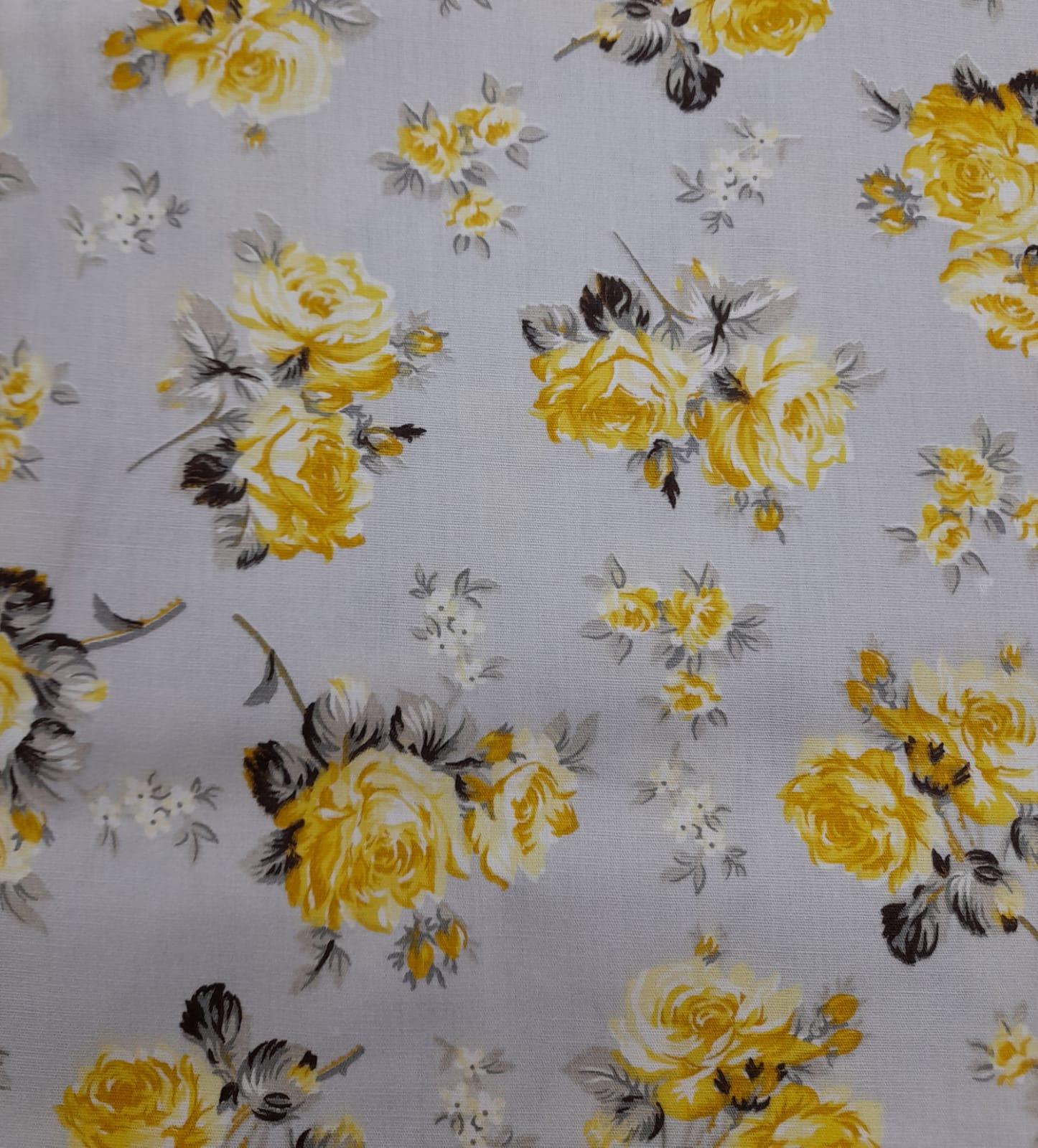 Tecido Tricoline Estampado Floral Jasmine Cinza Com Amarelo