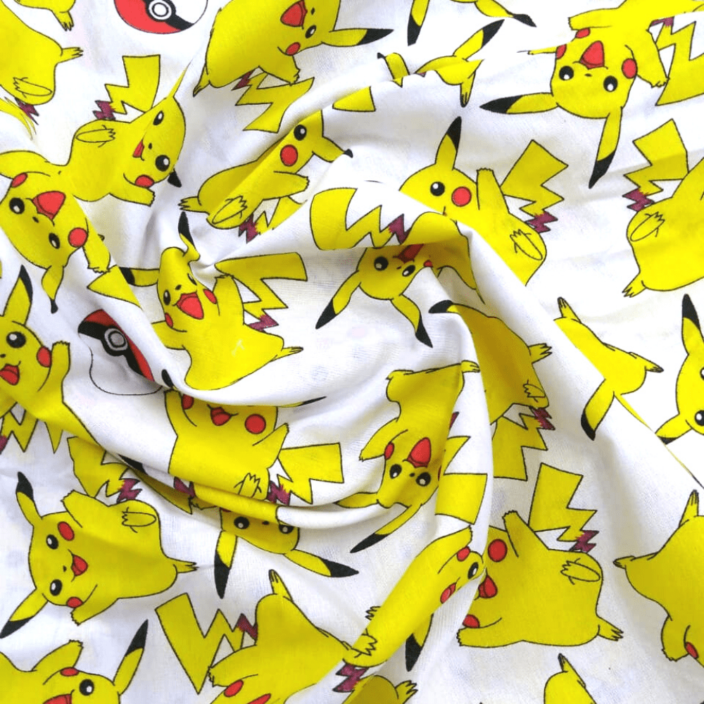 Tecido Pokemon Pikachu Fundo Branco 75 cm X 40 cm.